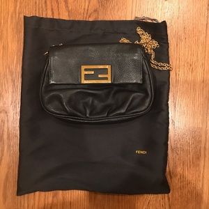 Fendi Black Crossbody Chain Bag